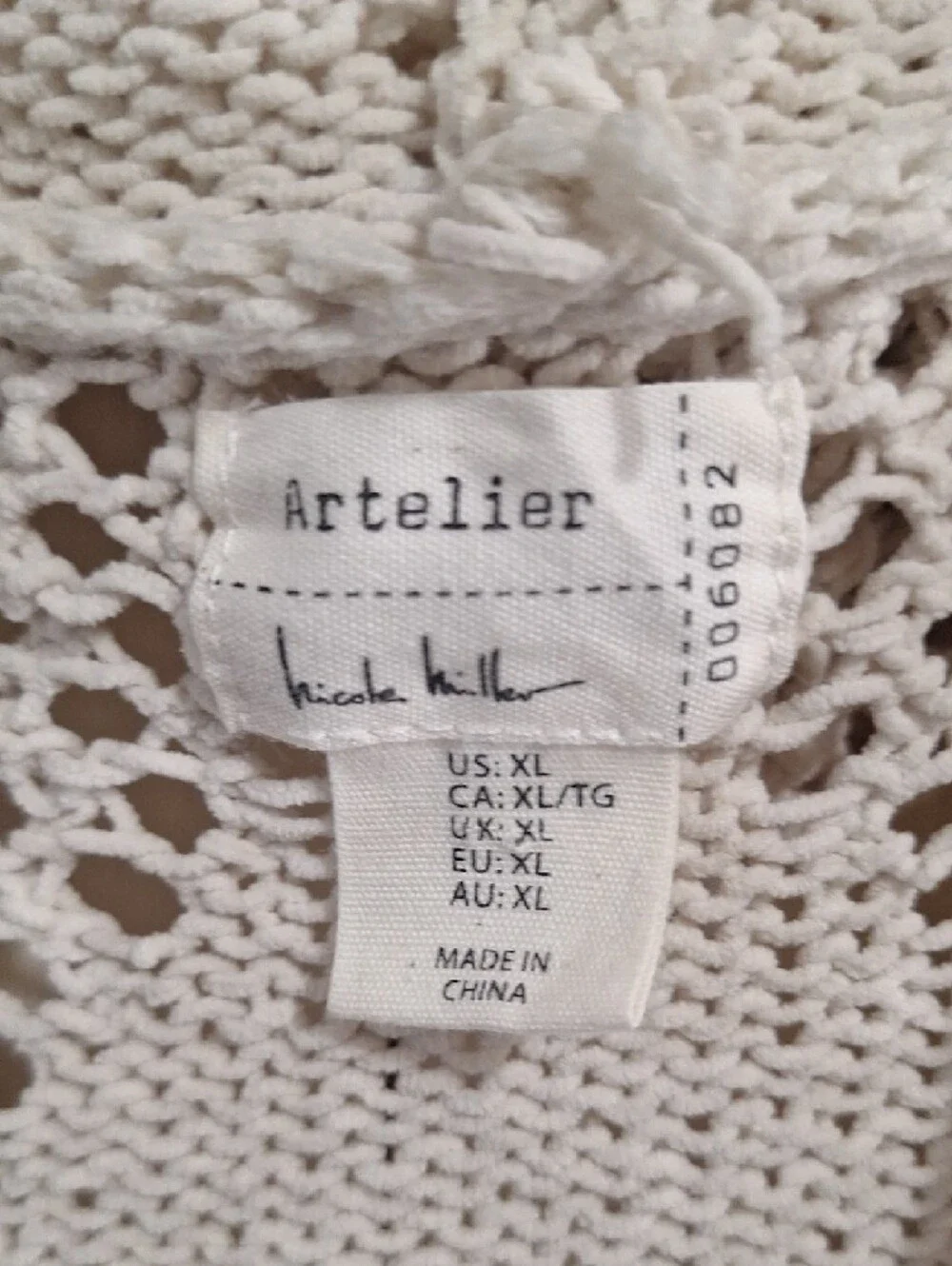 Nicole Miller Artelier crochet open-knit cardigan with a boho hood - XL - Bone